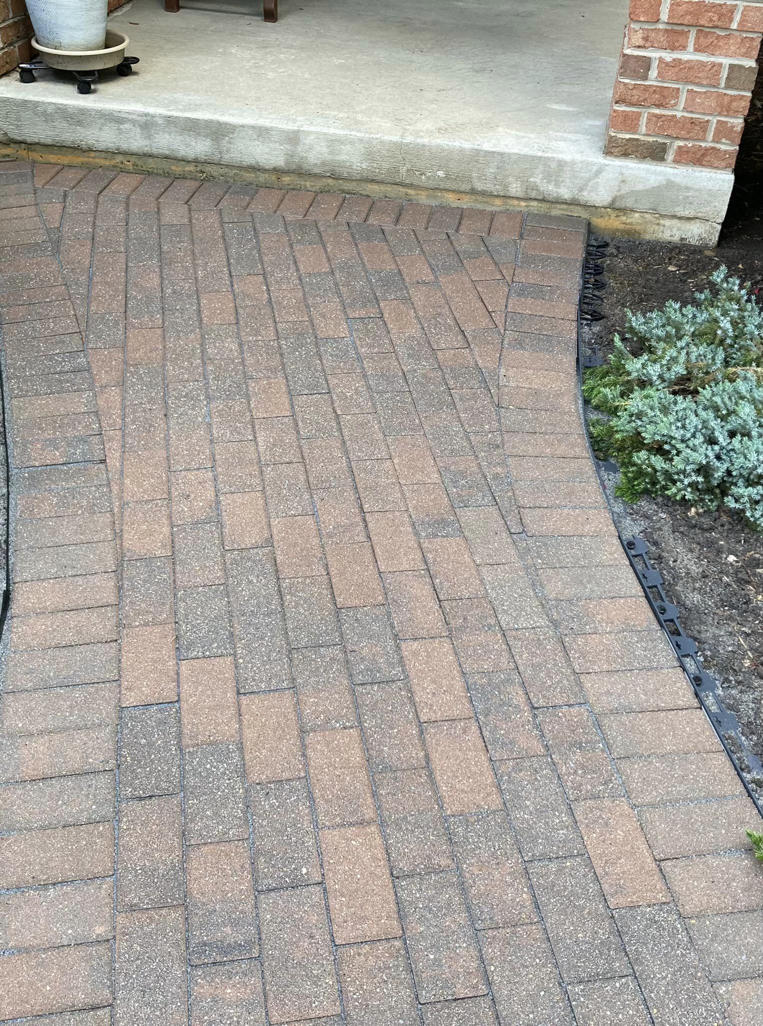 Paver Cleaning, Repair, Sanding and Sealing in Roaring Spring Pa